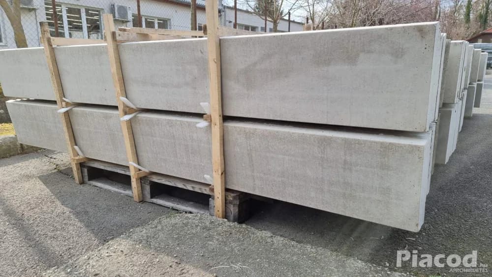 Beton lábazati elem, drótháló, vadháló, drótfonat, kerítésépítés, kerítés