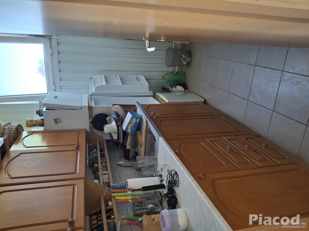 2100 m2-es acélvázas raktár\gyárépület, 1.2 ha telken - Kép 4