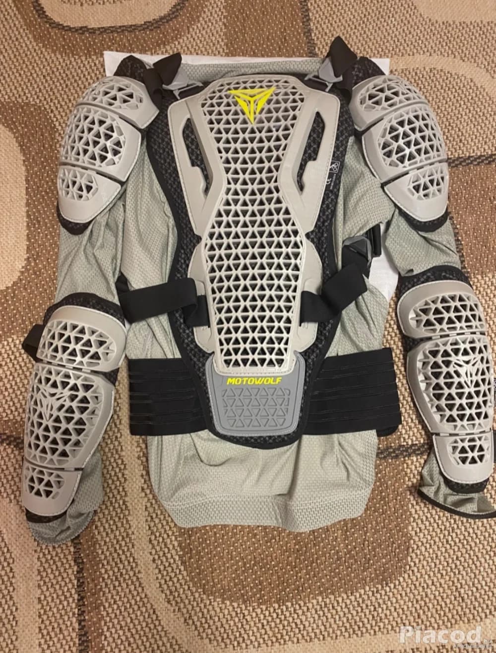 Motoros protektor ing - Kultúra, Sport, Hobbi - Újfehértó