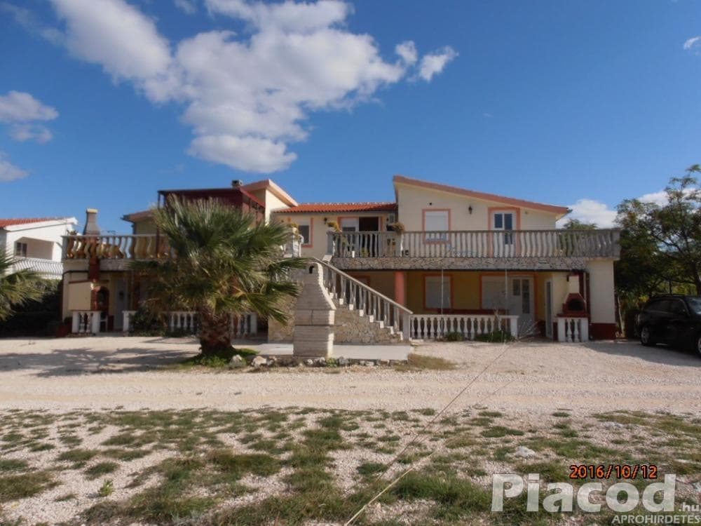 Kiadó VIR Apartman (4-6 személynek) - Szállás, utazás - Székesfehérvár