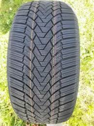 175/65R14 (82T) ILINK SNOWGRIPPER I Téli személy. A legolcsóbb gumiabroncsok az onlinegumi.startu...