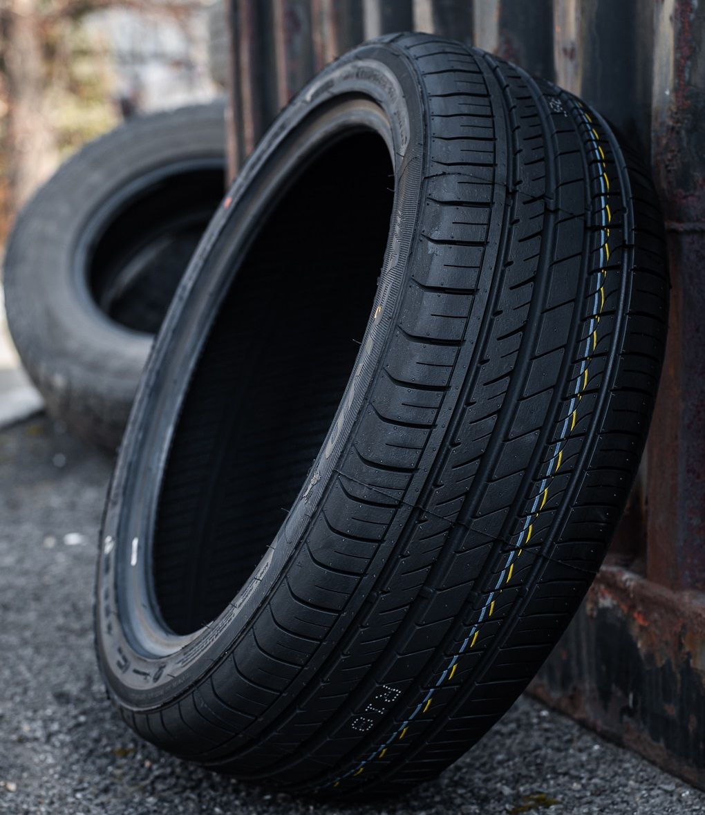 215/45R17 (91W) Arivo ULTRA ARZ 5 Nyári személy. A legolcsóbb gumiabroncsok az onlinegumi.startuz...