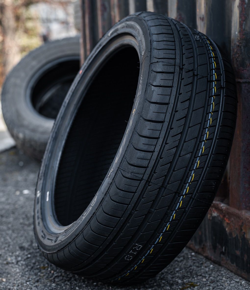 225/55R17 (101W) ARIVO ULTRA ARZ 5 Nyári Gumi személy. 